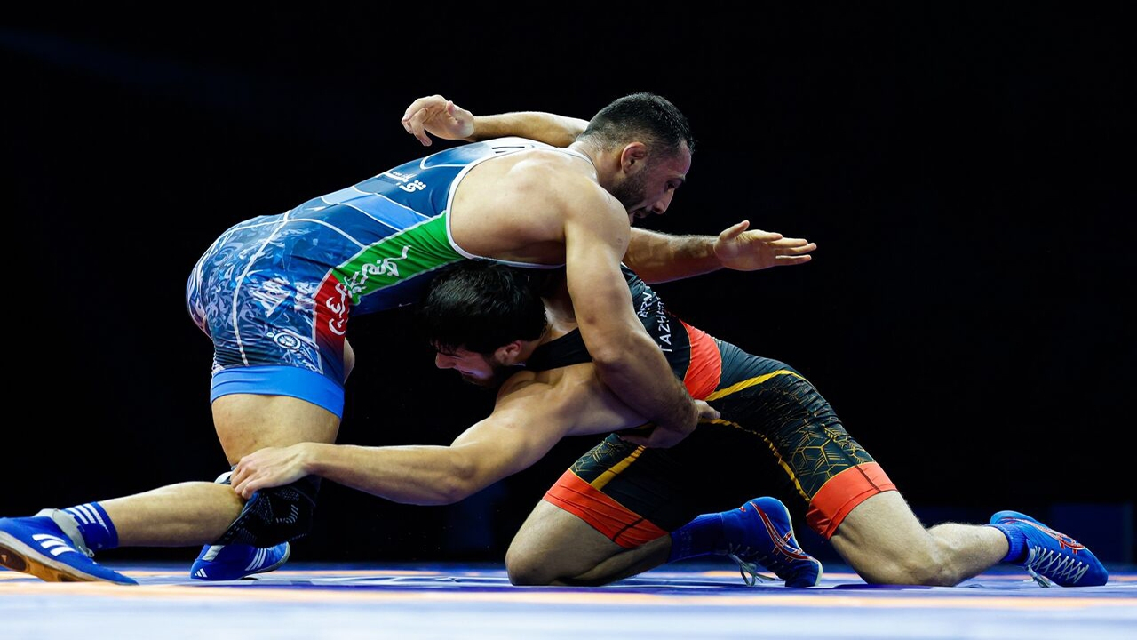 تقابل آذرپیرا با قهرمان المپیک در ریاض