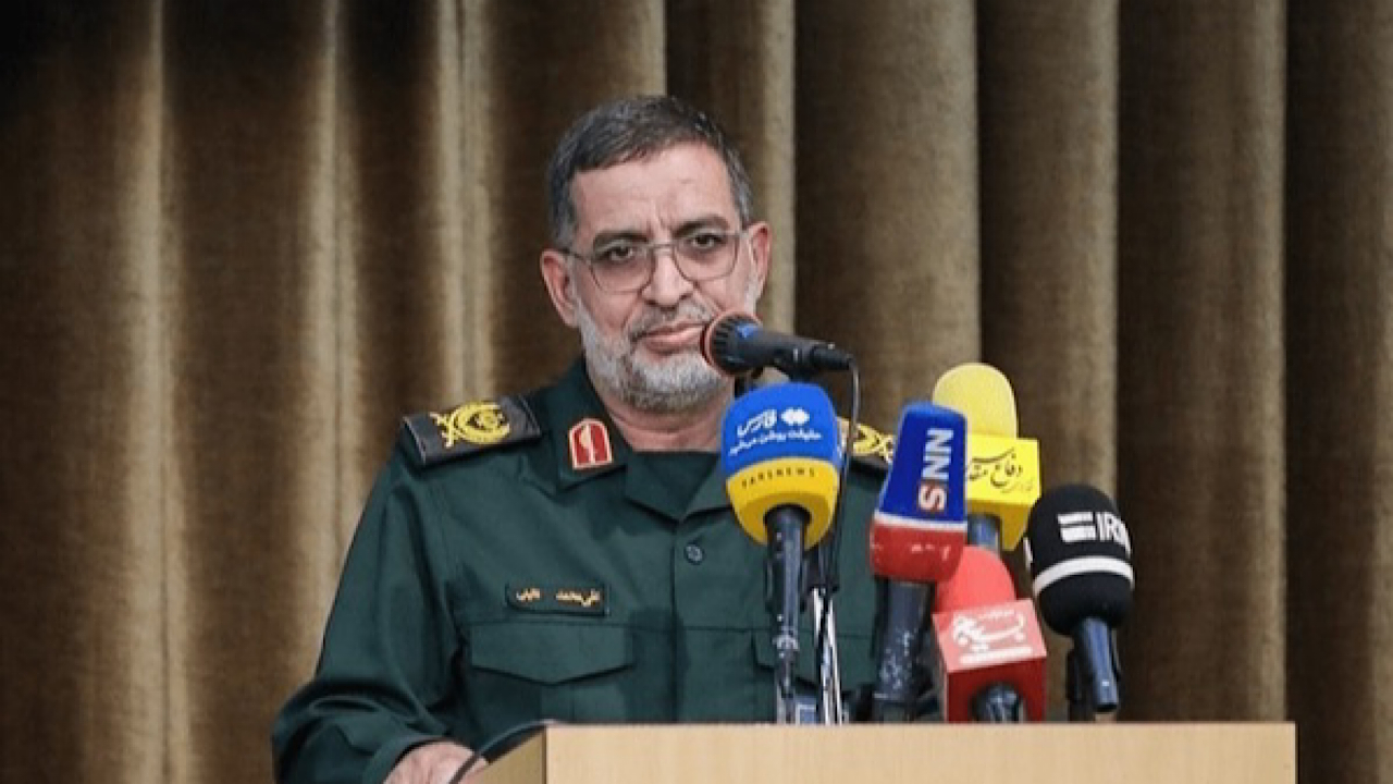 سردار نائینی: فرض ما این است که هر لحظه ممکن است جنگ شود