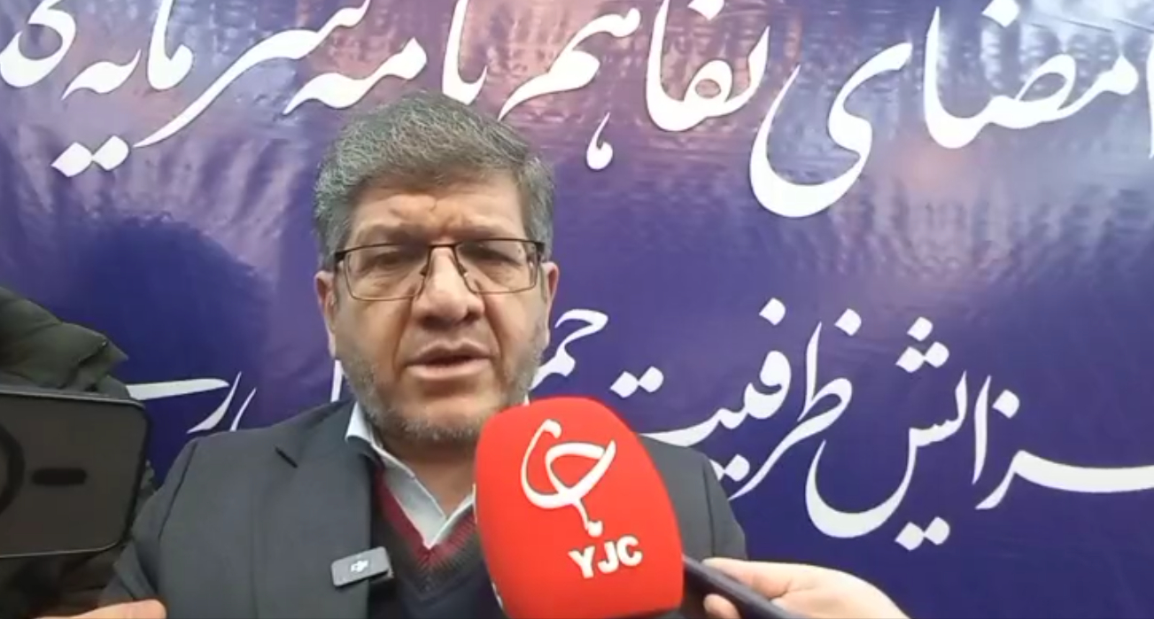 اولین محموله واردات خودرو شامل ۶ هزار دستگاه وارد بندر آپرین می‌شود+ فیلم