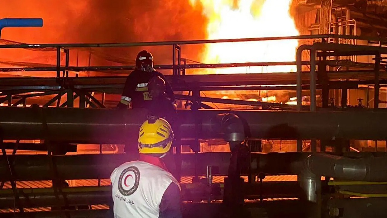 آتشسوزی کارخانه لبنیات آمل مهار شد