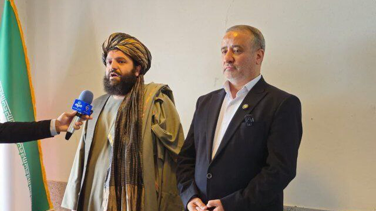 دیدار استاندار طالبان در فراه با استاندار خراسان جنوبی؛ بر توسعه روابط اقتصادی تاکید شد