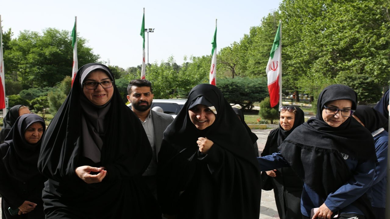 دیدار صمیمانه معاون بانوان رئیس جمهور با ملیپوشان فوتسال