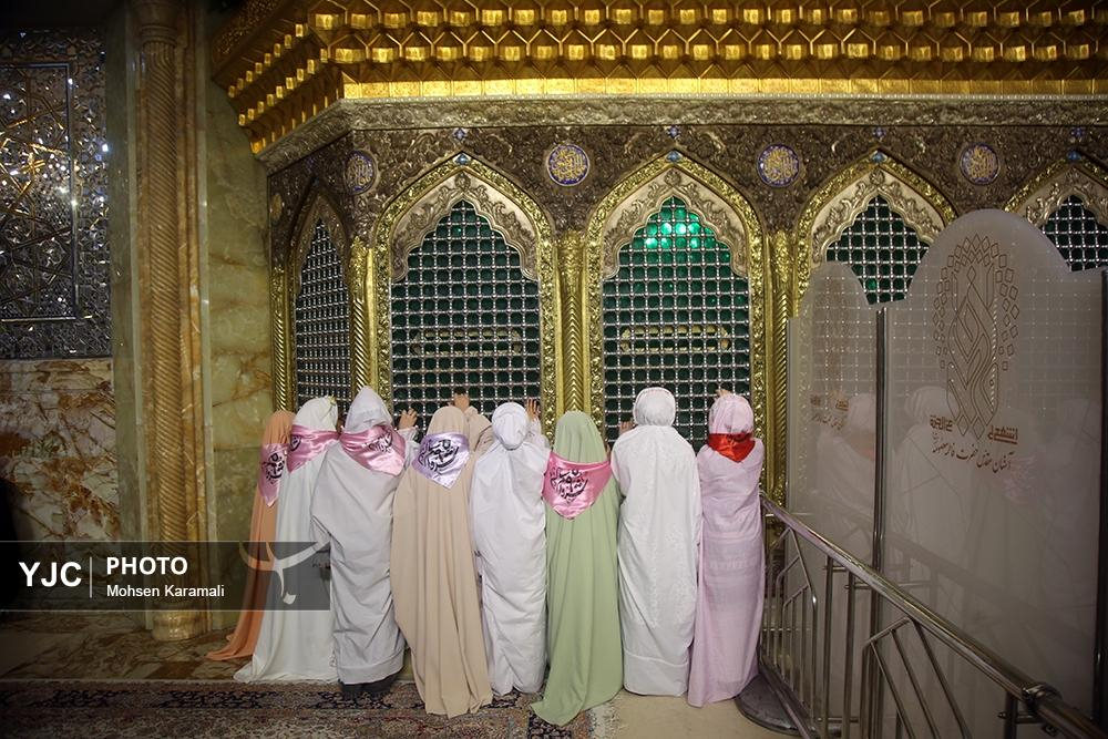 جشن تکلیف ۲ هزار دختر ۹ ساله در حرم کریمه اهل بیت (س)
