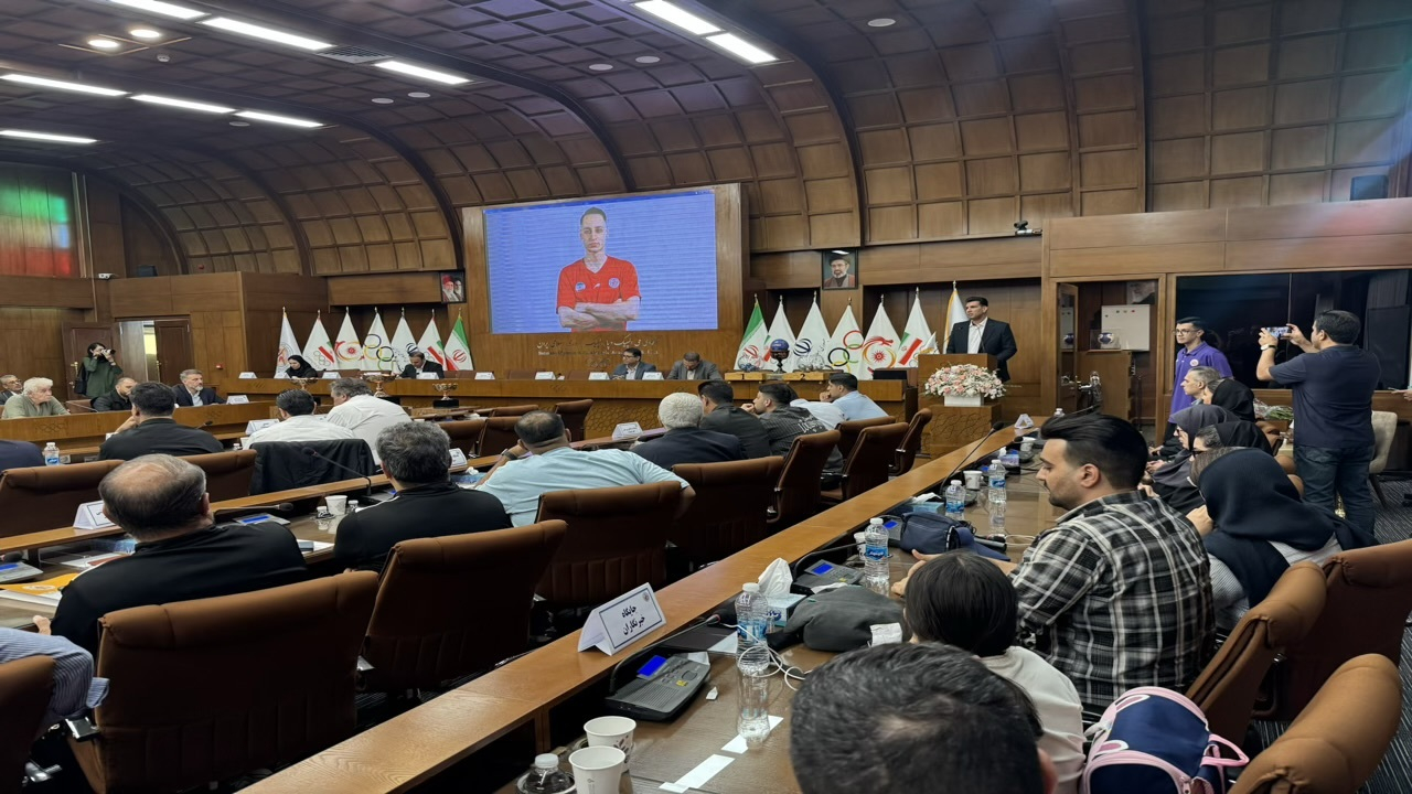 برگزاری قرعهکشی لیگ برتر هندبال مردان و بدرقه تیم ملی در آکادمی ملی المپیک