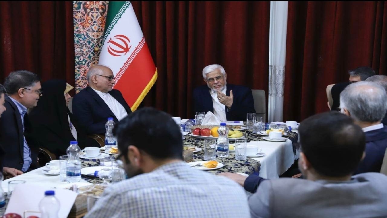 عارف: مبنای کار دولت اجرای برنامه هفتم است