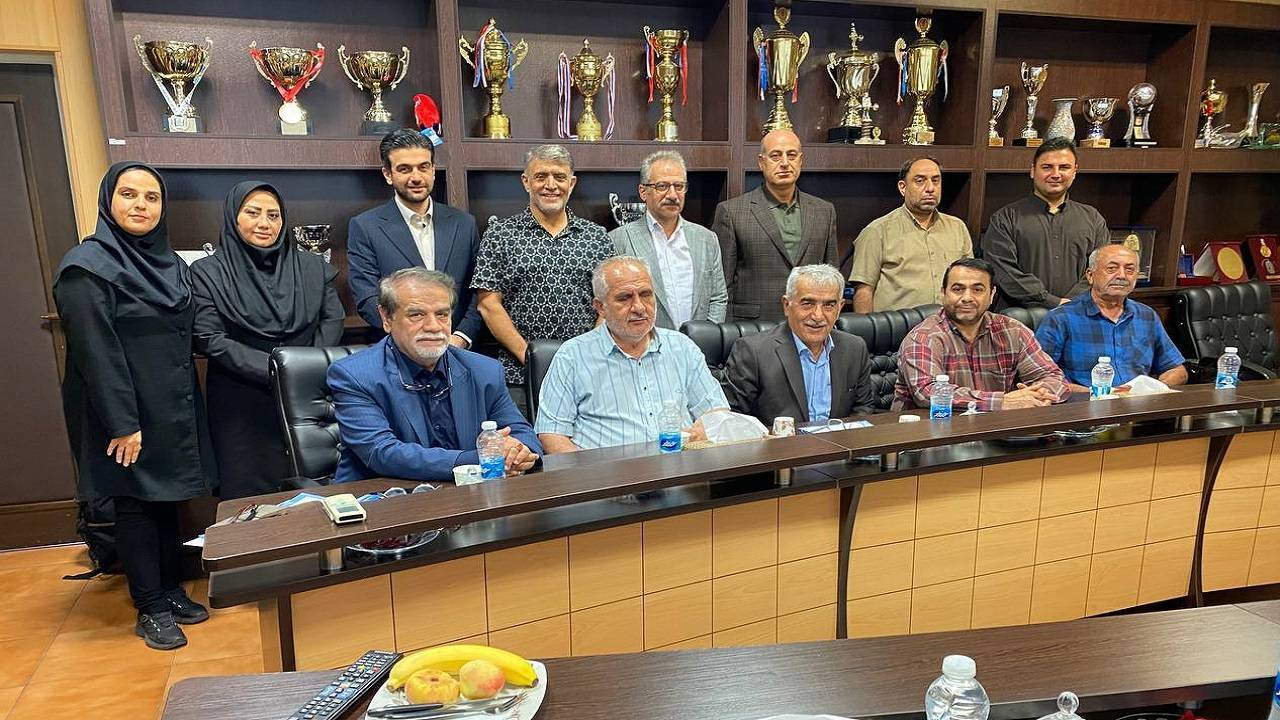 بر آورد هزینه و برنامه اعزامهای نابینایان در جلسه هیئت رئیسه