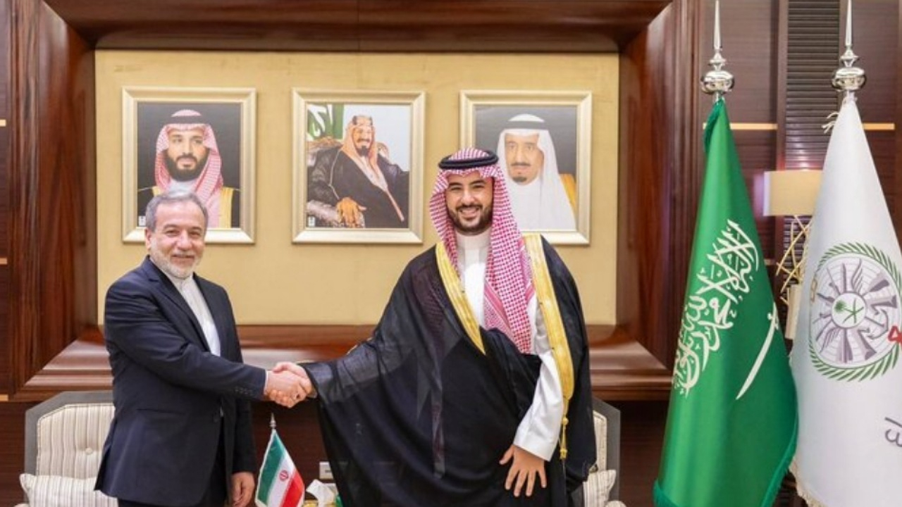 عراقچی با وزیر دفاع عربستان سعودی دیدار و گفتوگو کرد
