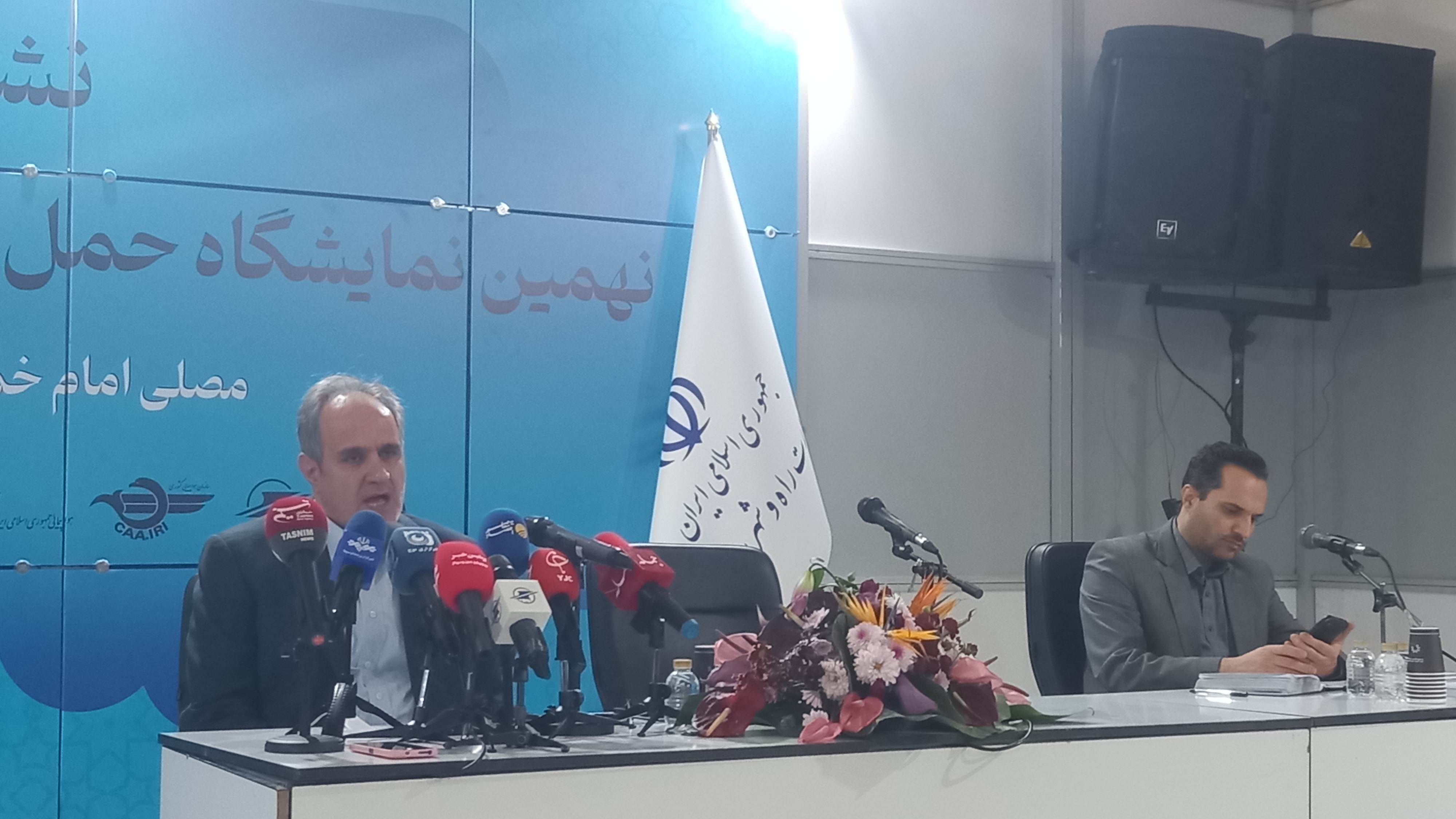 ۸۰ درصد از فرودگاههای کشور کمتر از یک میلیون مسافر در سال دارند