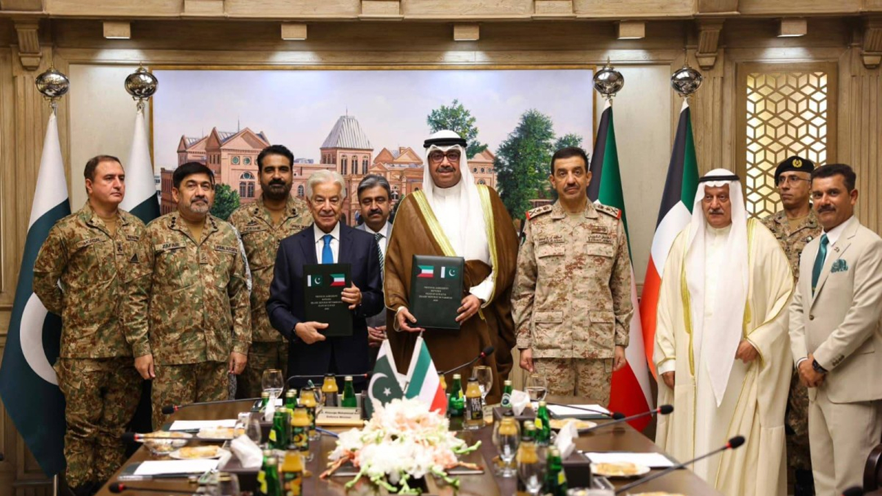 کویت و پاکستان توافق همکاری دفاعی مشترک امضا کردند
