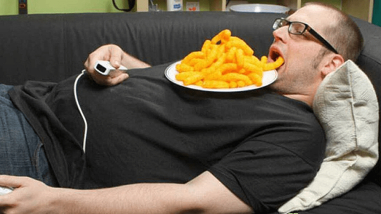 خطرناک‌تر از دخانیات؛ «بی‌تحرکی» به اندازه ۲۰۰ نخ سیگار به بدن آسیب می‌زند!