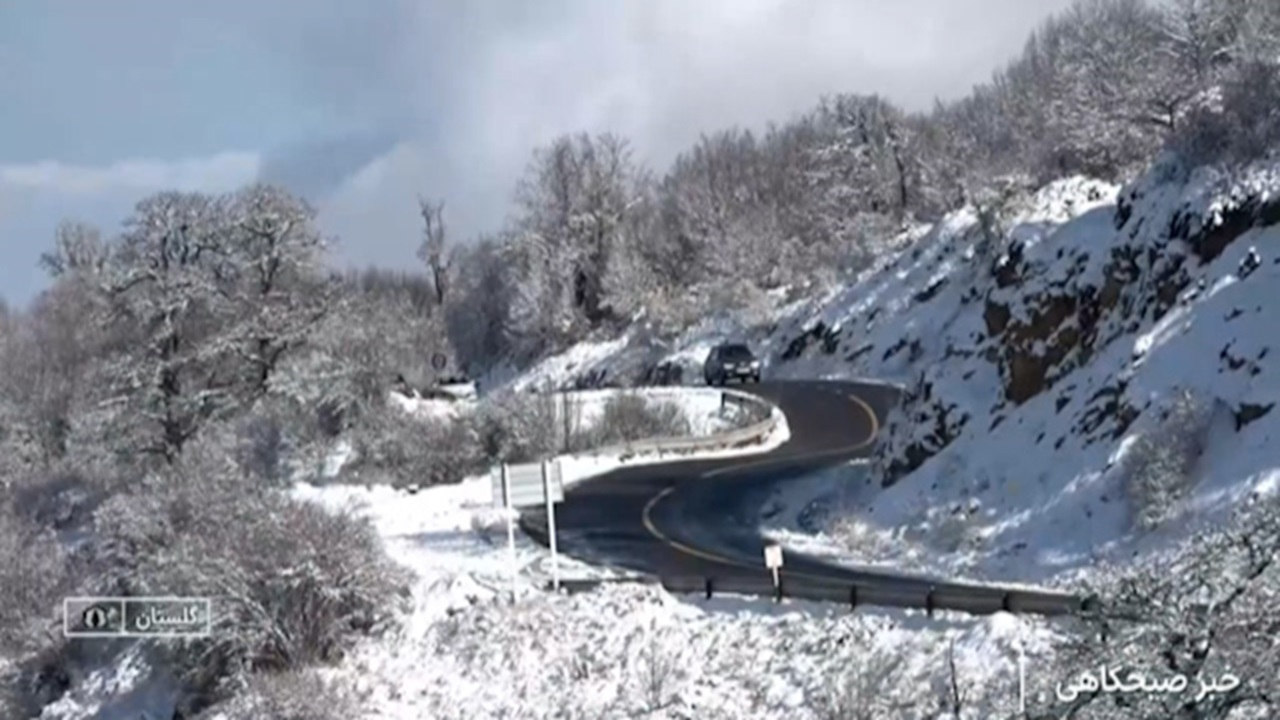 بارش برف در ارتفاعات گلستان + فیلم