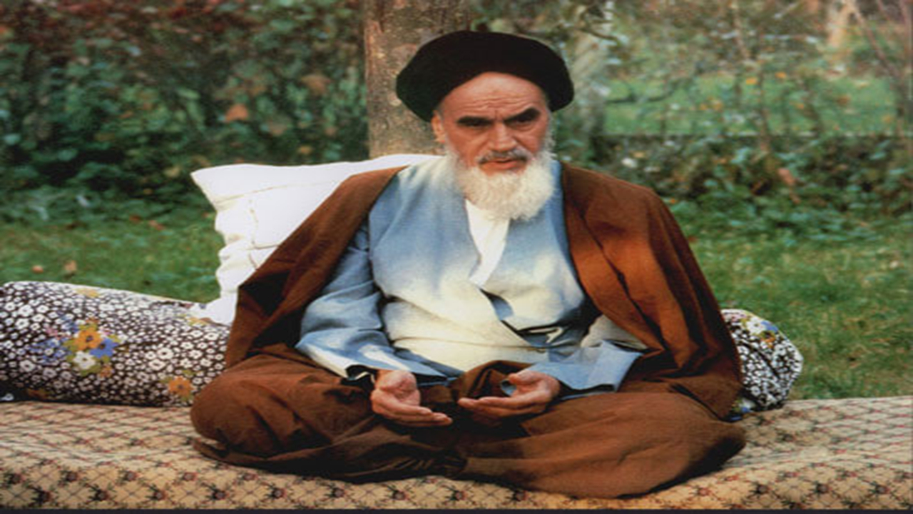 امام ماه محرم نوفل لوشاتو را چگونه آغاز کرد؟