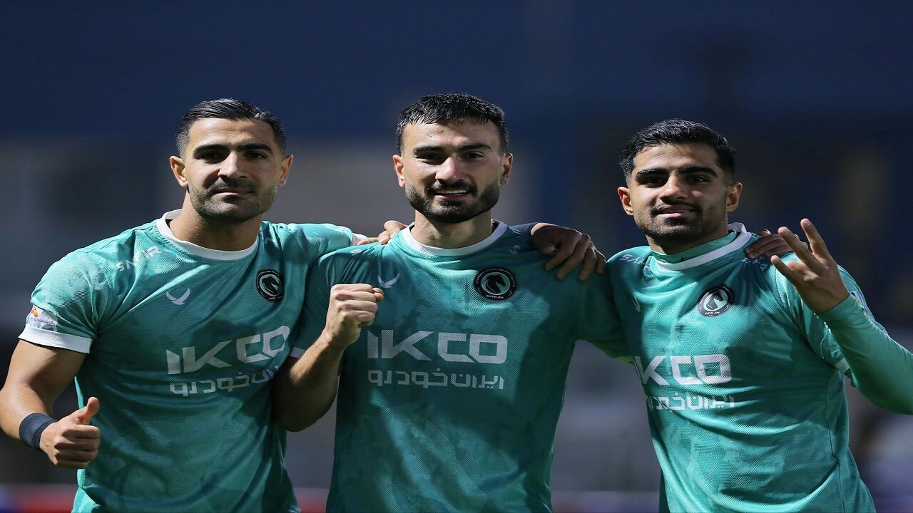 نفت و گاز گچساران ۰ - ۱ پیکان/ صعود تیم دقیقی با چالش ۱۰ نفره شدن