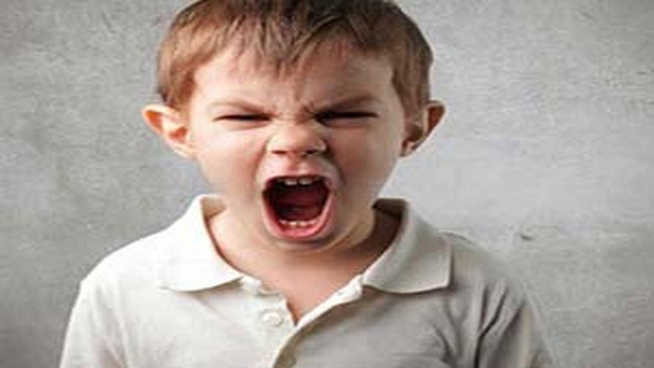 تاثیر بلند مدت مسائل منفی بر روی ذهن کودکان