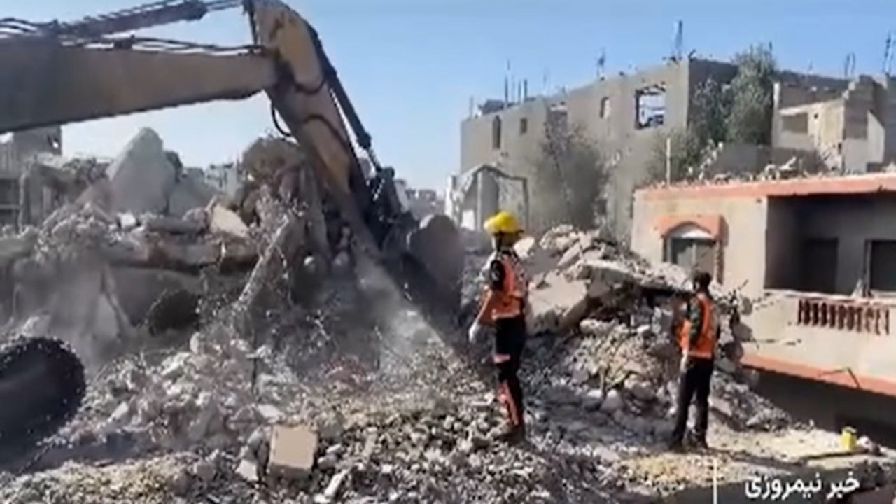 مدفون ماندن پیکر شهدا زیر آوار‌ها در نوار غزه + فیلم