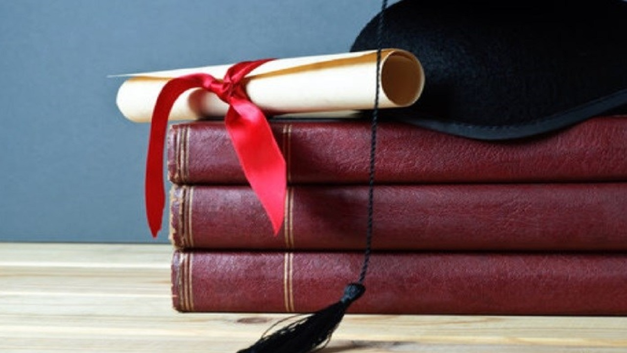 چاپ کاغذی پایان‌نامه‌ها ممنوع شد