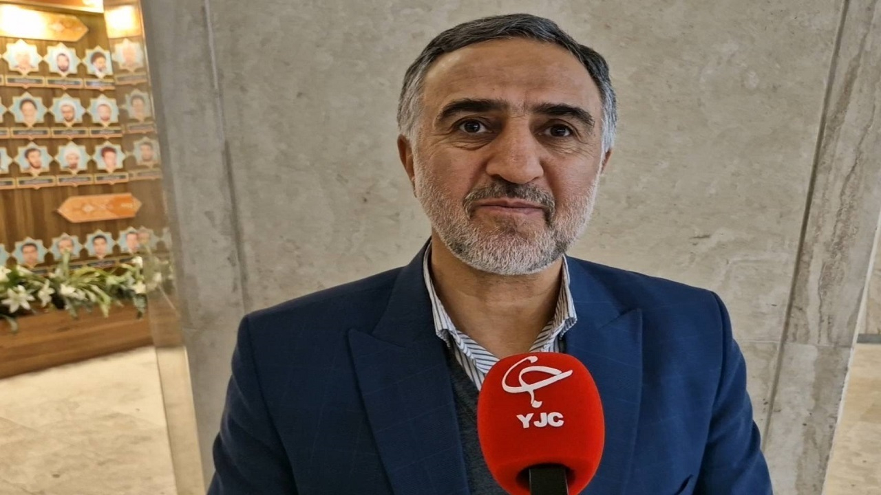 به دستگاههای خدماترسان نگاه سیاسی نداشته باشیم/ شهرداری تهران نقش مهمی در کاهش مصرف سوخت دارد
