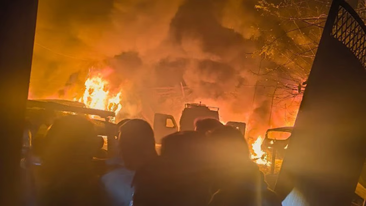 انفجار مهیب در یک ایستگاه پلیس در کشمیر هند