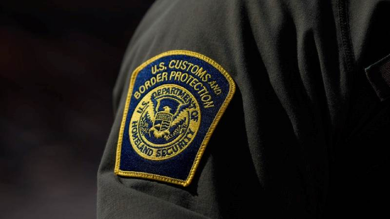 آمریکا بررسی درخواست‌های مهاجرت افغان‌ها را متوقف کرد