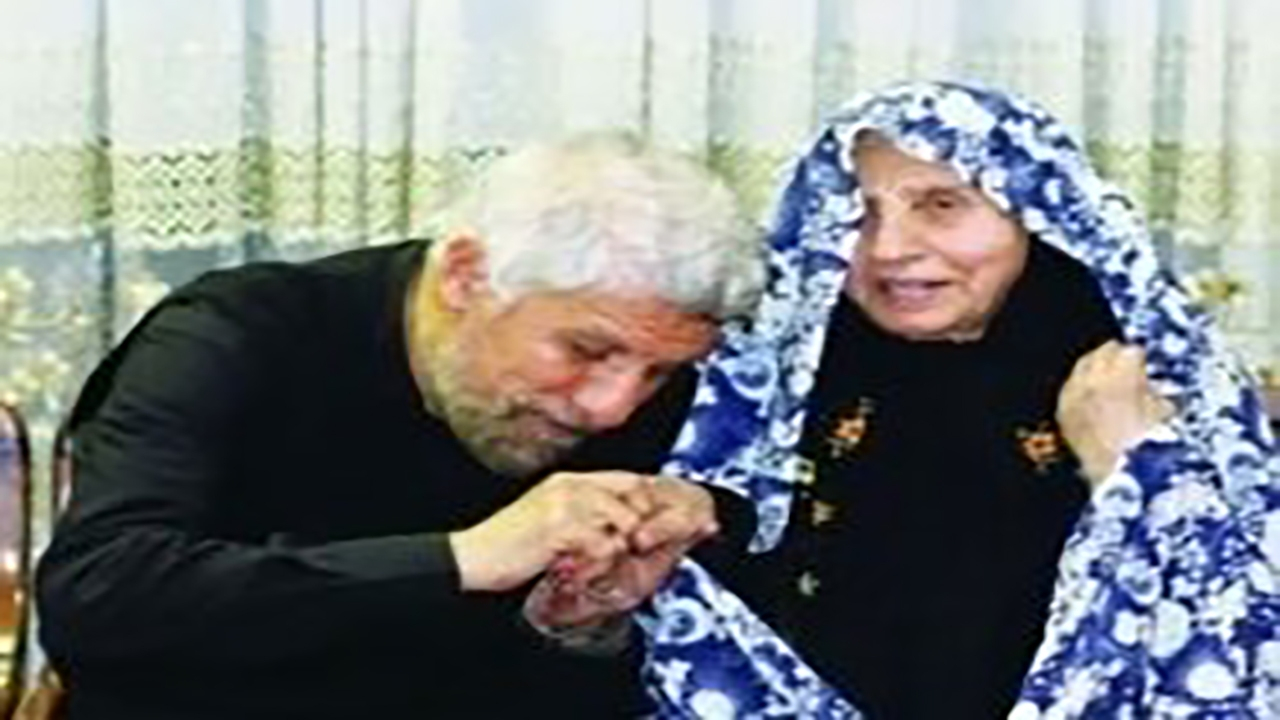 پیام تسلیت فرمانده کل سپاه در پی درگذشت مادر سردار آهنگران