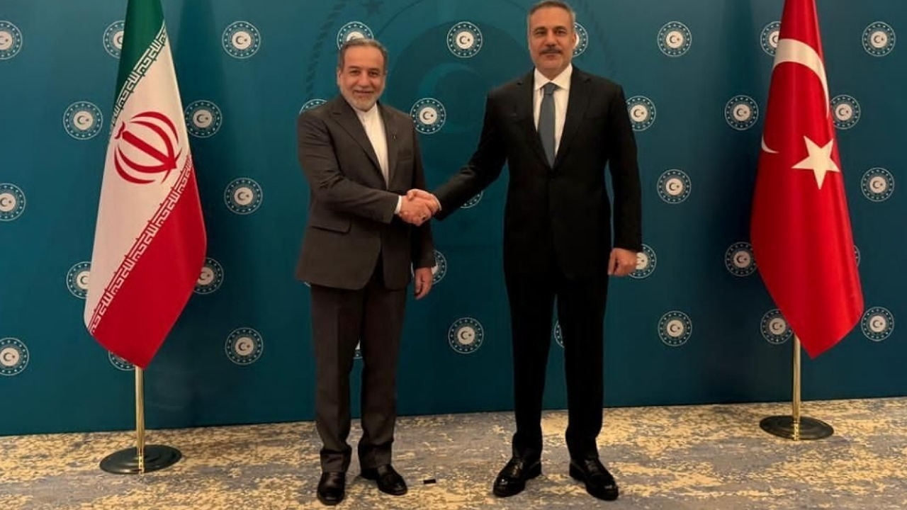 عراقچی: چالش‌های جدی منطقه مشورت‌های نزدیک‌تری با ترکیه را ایجاب می‌کند