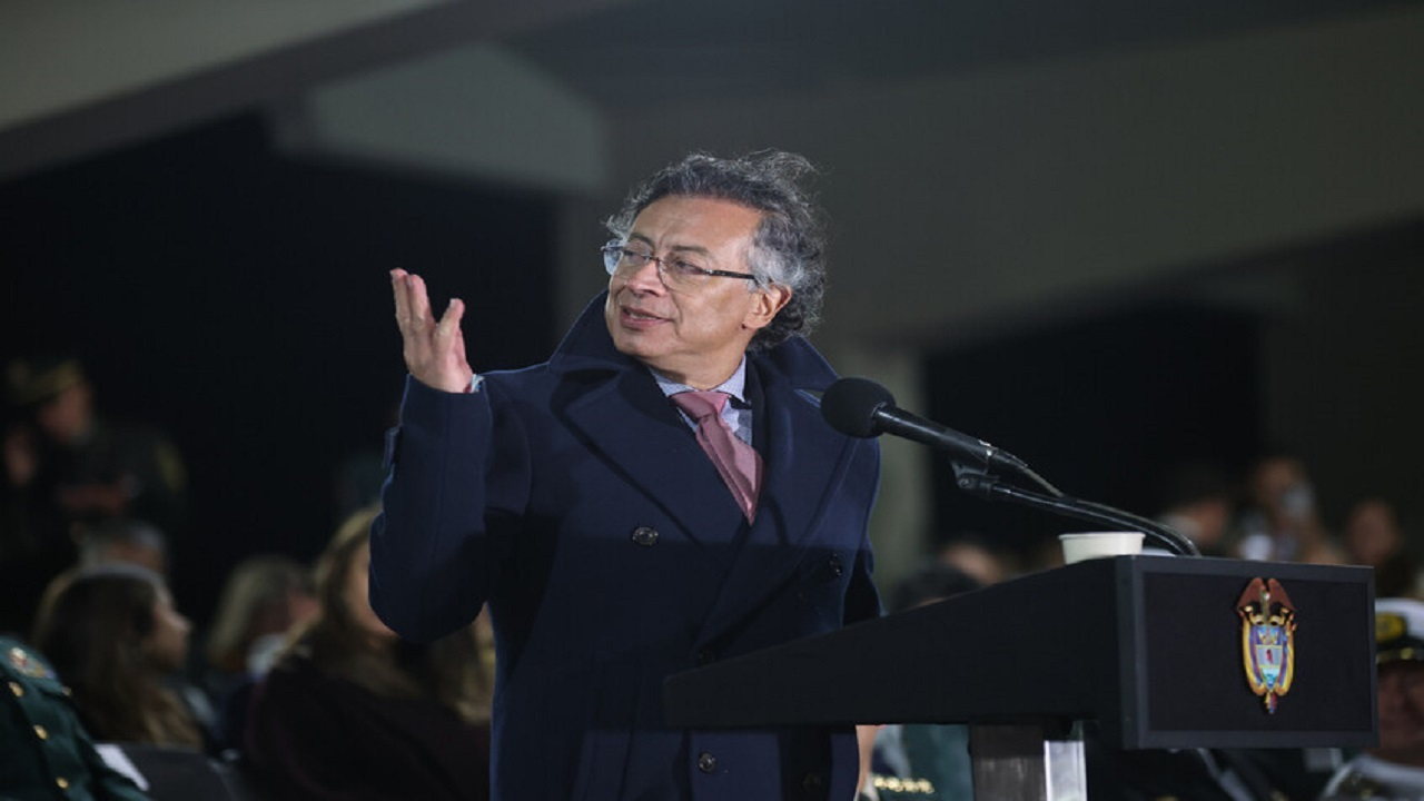 رئیس جمهور کلمبیا: ترامپ از زوال عقل رنج میبرد