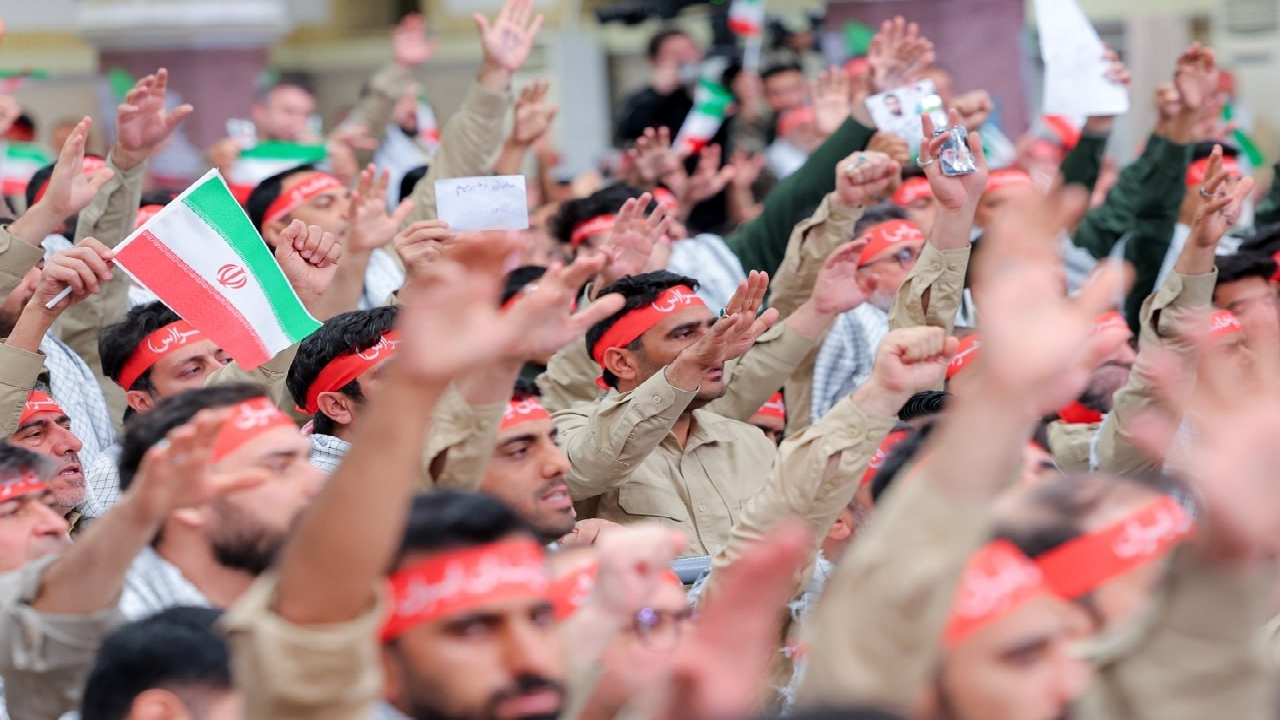 با حضور فرمانده کل سپاه؛ مراسم روز بسیج در حسینیه امام خمینی (ره)