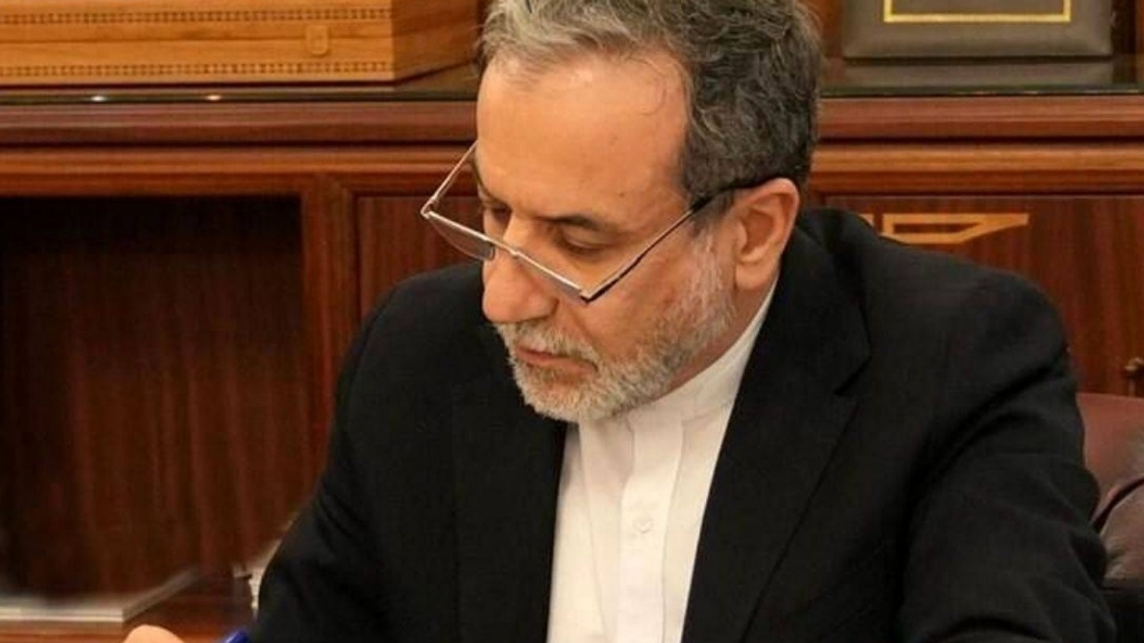 پیام تبریک وزیر امور خارجه در پی قهرمانی تیم ملی وزنهبرداری ایران در مسابقات جهانی نروژ