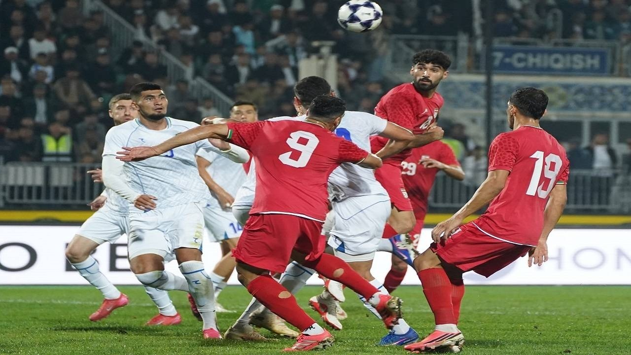قلعهنویی به فوتبالمان جفا میکند/ چوب میدان ندادن به جوانان را میخوریم