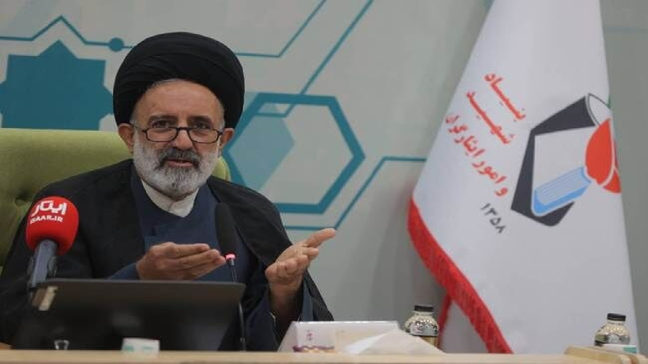 جنگ با استکبار را تا برافراشته شدن پرچم حق ادامه میدهیم