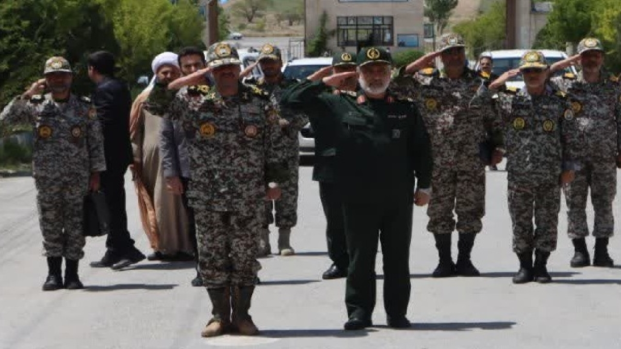 کشور از وابستگی نظامی به بیگانگان بینیاز شده است