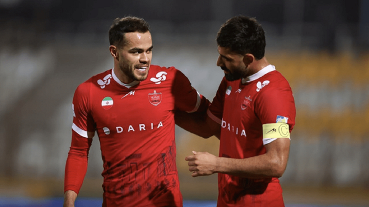 استارت حاشیههای پرسپولیس با قهر اورونوف