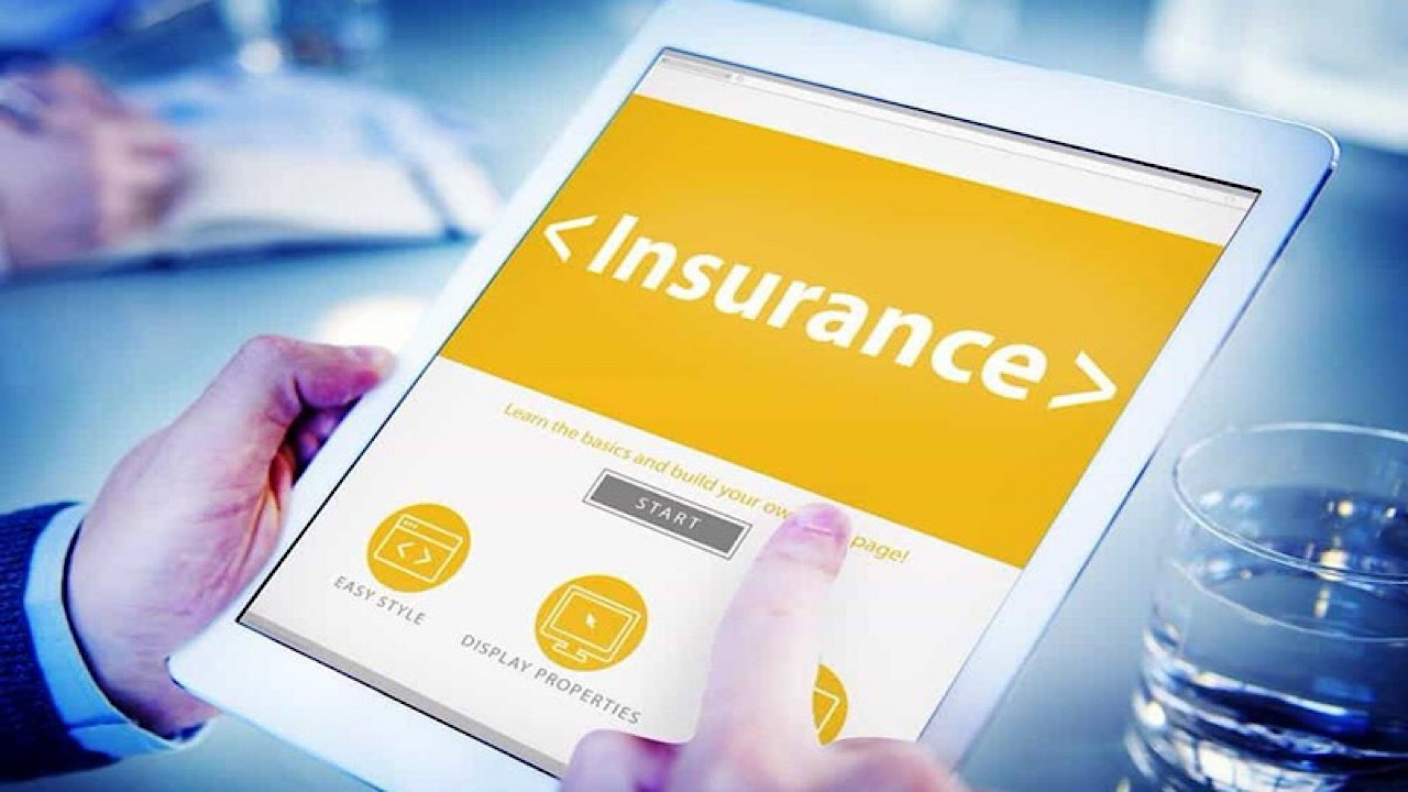 استعلام بیمه شخص ثالث با بیمه بازار: در چند ثانیه وضعیتات رو چک کن