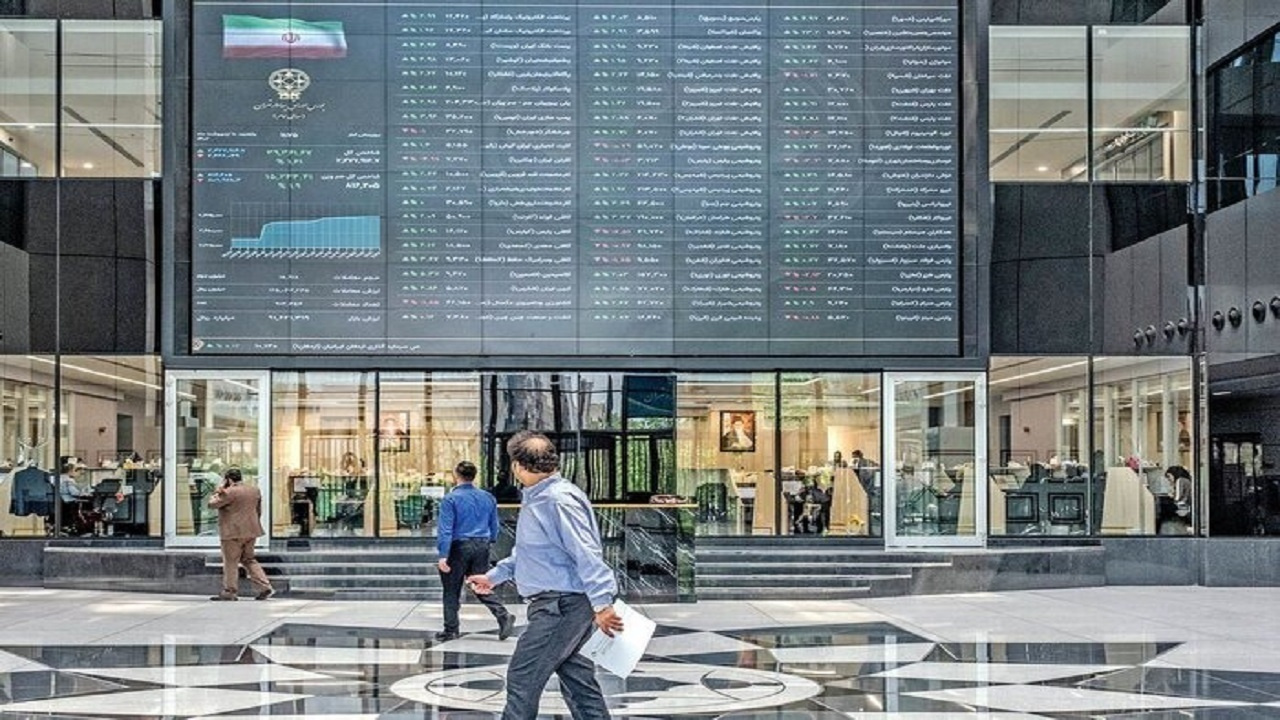 از افزایش ارزش معاملات تا تداوم تزریق نقدینگی حقیقی‌ها به بازار سرمایه