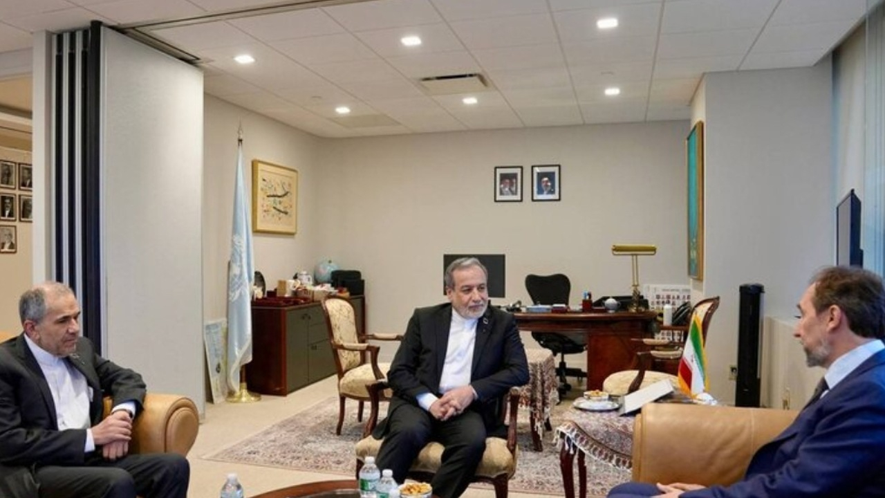 دیدار رئیس گروه ریشسفیدان بینالمللی با وزیر امور خارجه