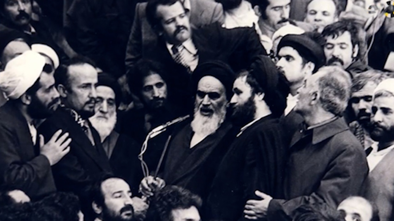 رهبری که یک ملت را متحد کرد + فیلم