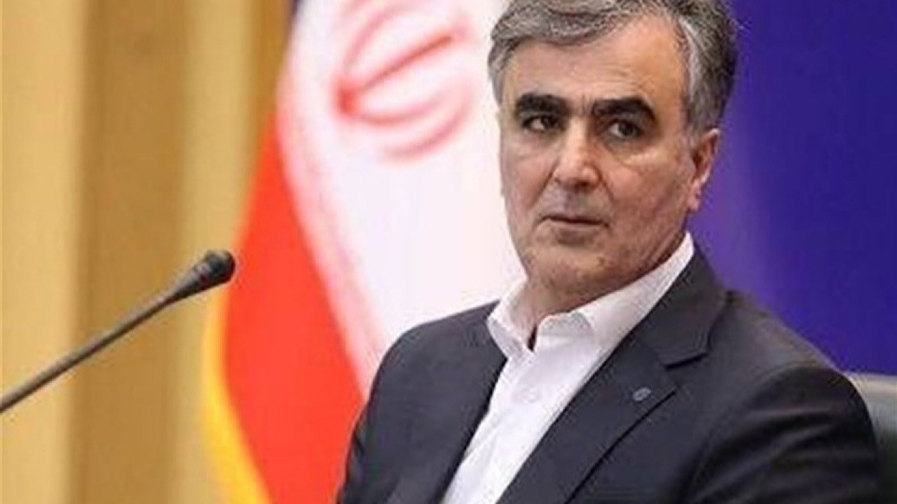 فرزین: روند خدمت‌رسانی بانکی به مردم ادامه یابد
