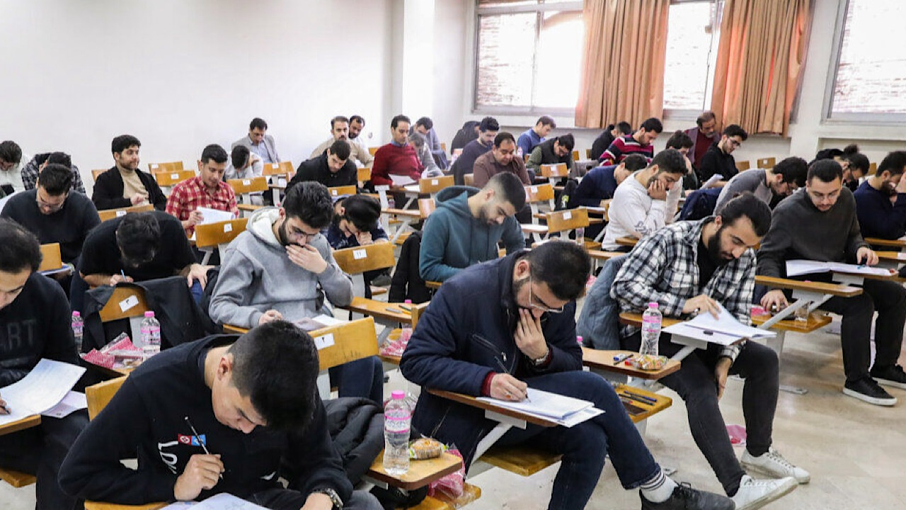 وزیر علوم: کنکور سراسری در موعد اعلام شده برگزار میشود