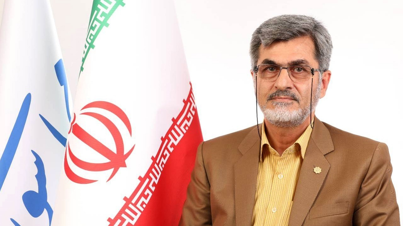باید تمامی منافع و پایگاههای آمریکا را در منطقه هدف بگیریم/ خروج از NPT ضرورت عقلی است