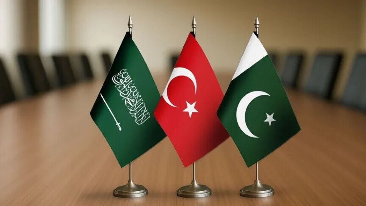 ترکیه، عربستان و پاکستان توافقنامه دفاعی سهجانبه امضا خواهند کرد