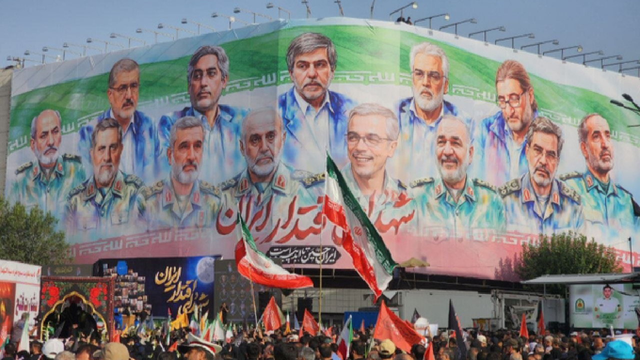 من شخصا داغدار دانشمندان ایرانی شدم/ دنیای غرب از حکمت ما واهمه دارد