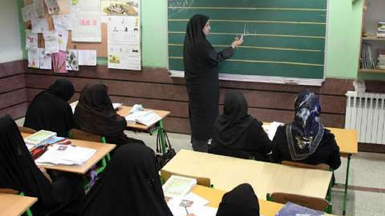 تعریف ۲۰۰۰ پایگاه آموزش مهارت‌های فردی و اجتماعی برای سوادآموزان کشور