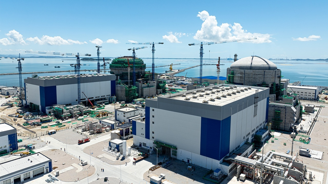 راه اندازی بزرگترین نیروگاه هسته‌ای جهان در چین + فیلم