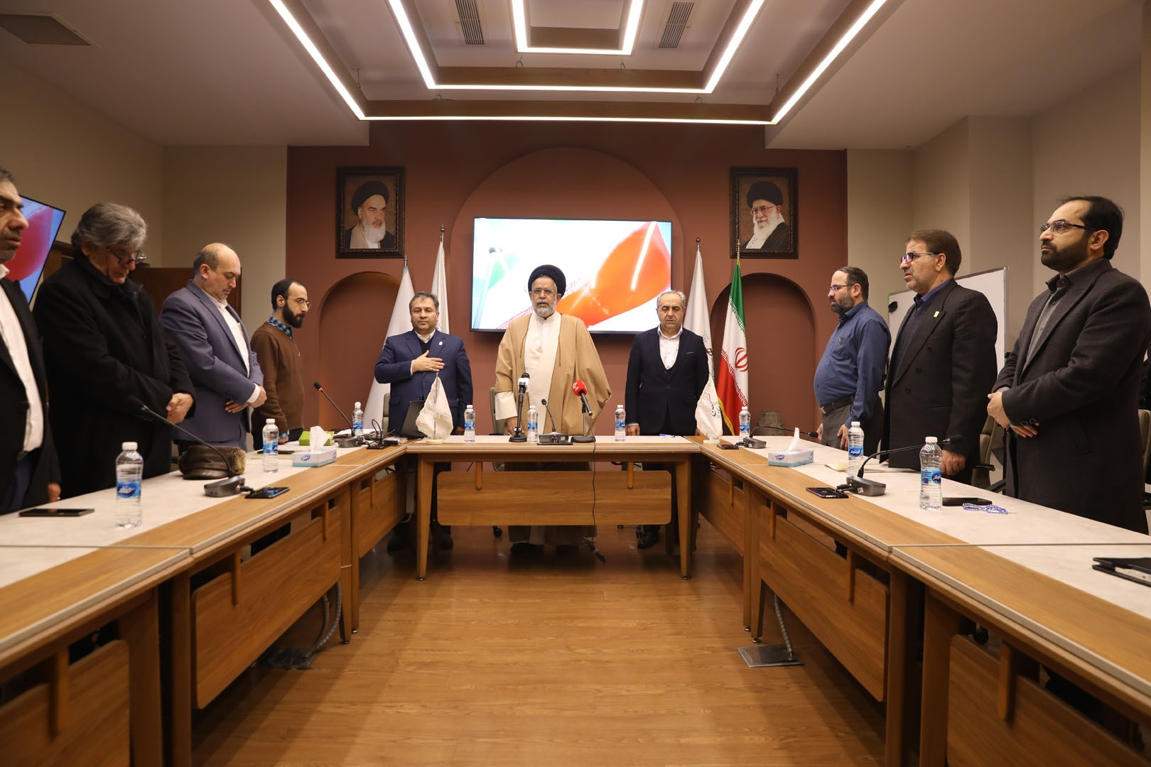 زبان فارسی؛ پلی برای گفتگو و همدلی میان اقوام ایرانی