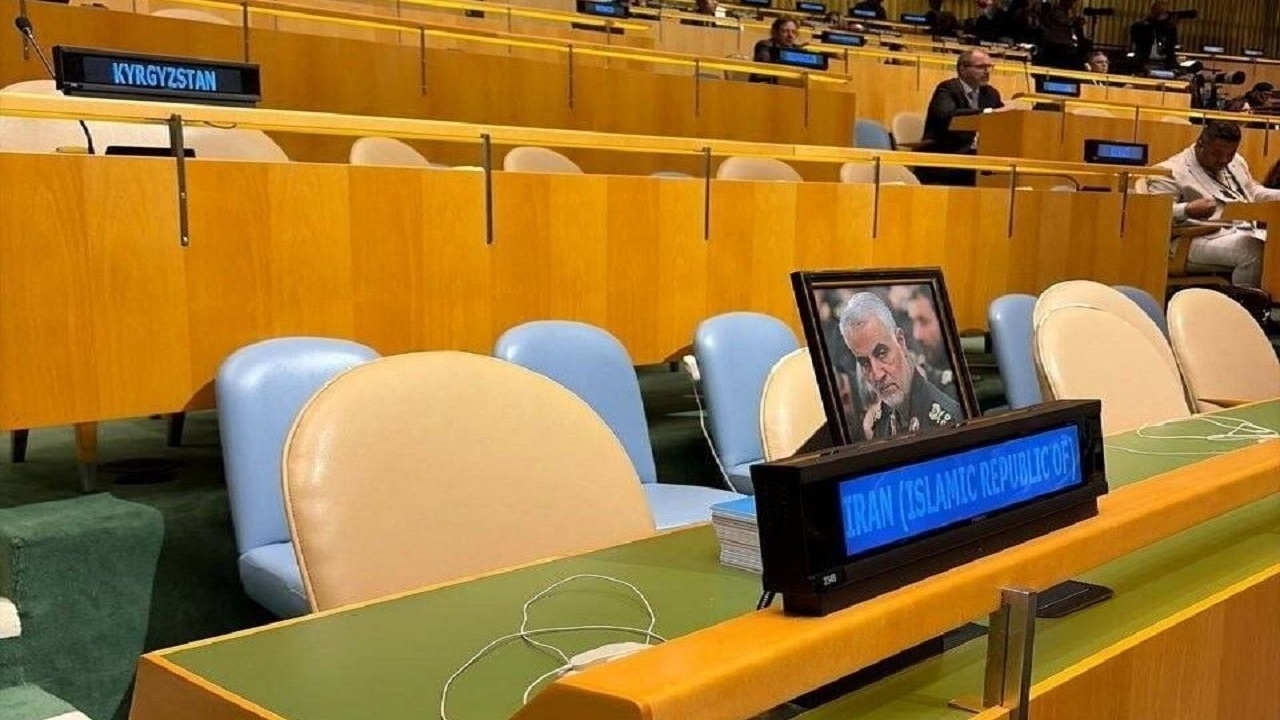 بقائی: تاریخ بعضی رفتگان را بیش از زندگان به یاد میآورد