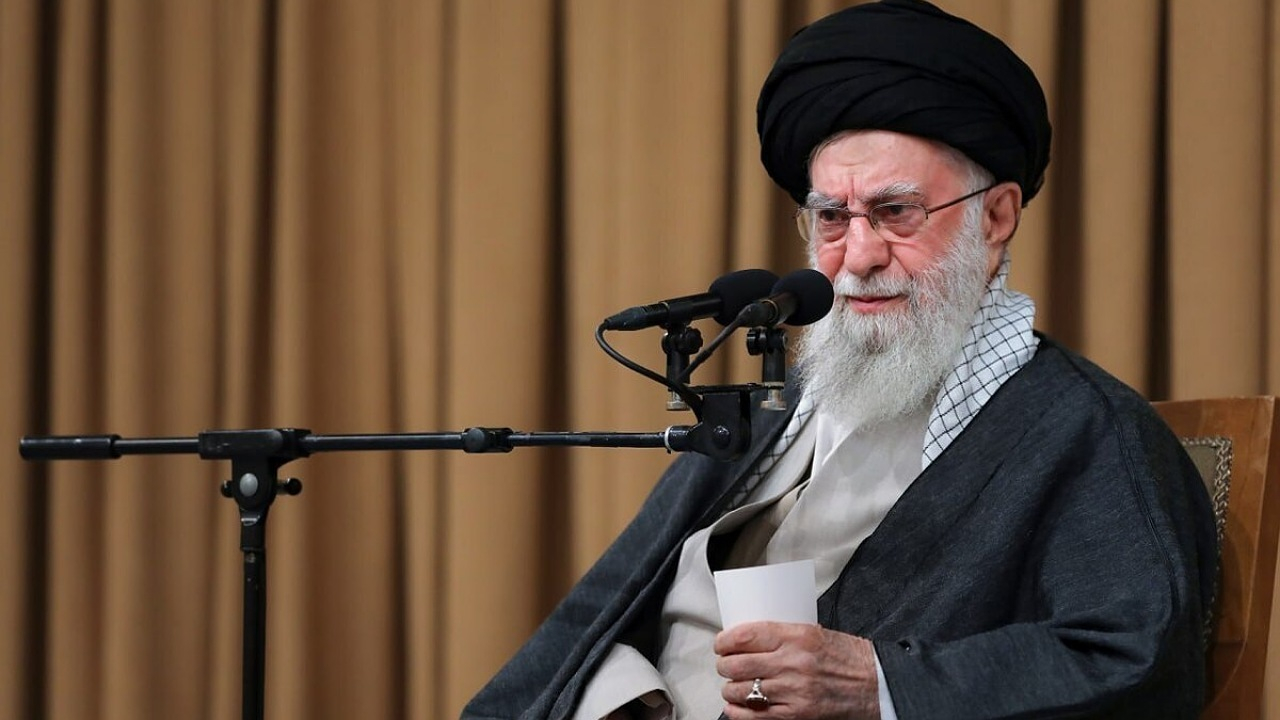 گزیده بیانات رهبر معظم انقلاب درباره اعتماد به اروپا + فیلم