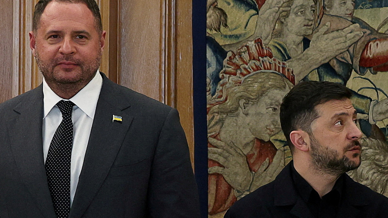 گاردین: سقوط رئیس دفتر زلنسکی به مثابه «انقلابی کوچک» در اوکراین خواهد بود