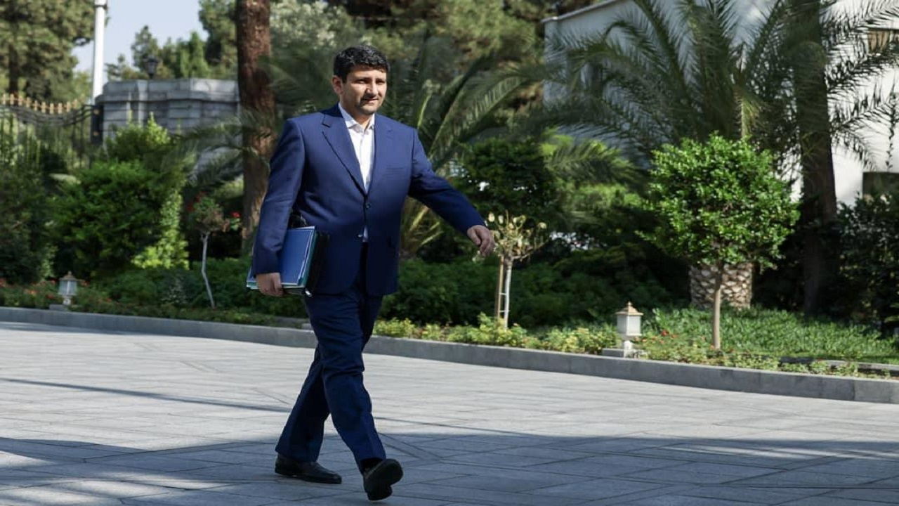 هاشمی: وزارت ارتباطات برنامههای مفصلی برای سرمایهگذاری تدارک دیده است