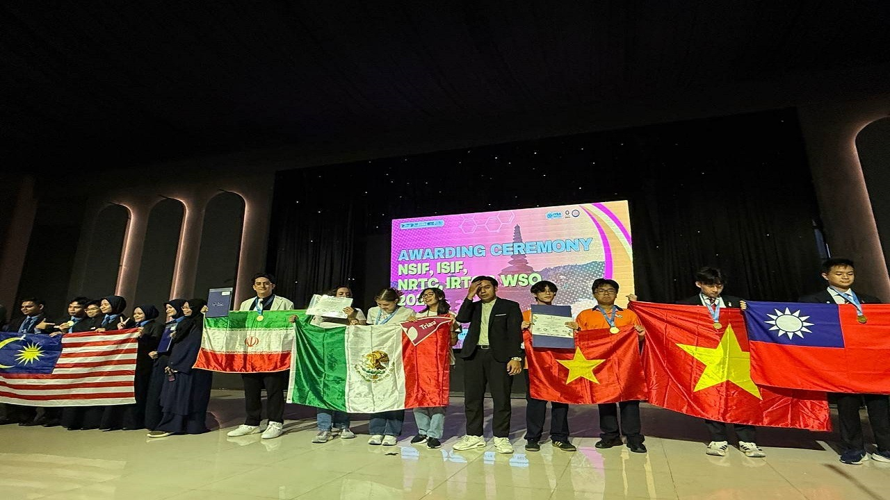 درخشش دانشآموزان مخترع ایرانی در مسابقات جهانی اندونزی ۲۰۲۵