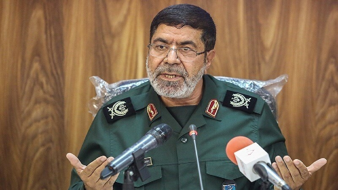 سردار شریف: در صورت تداوم شرارت دشمن، شگفتانه‌های جدید ایران در راه است